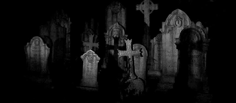 Scary Graveyard